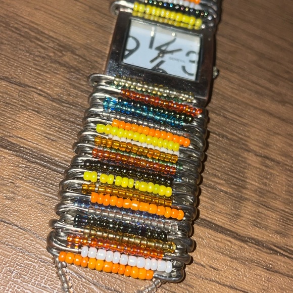 Handcrafted Watch - Picture 4 of 8